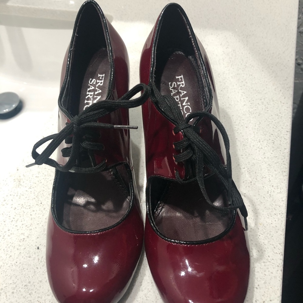 Only worn once - Picture 2 of 6